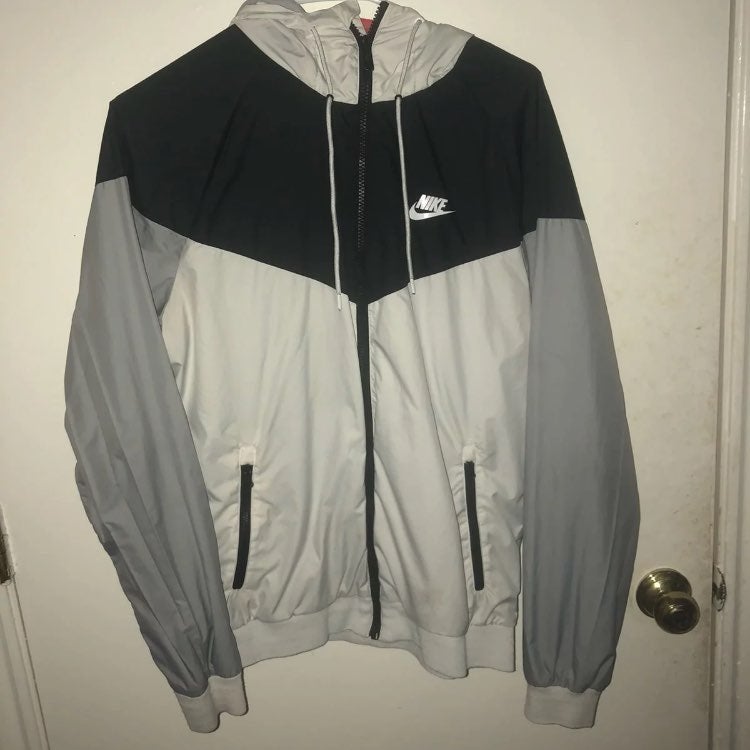 nike windbreaker jacket