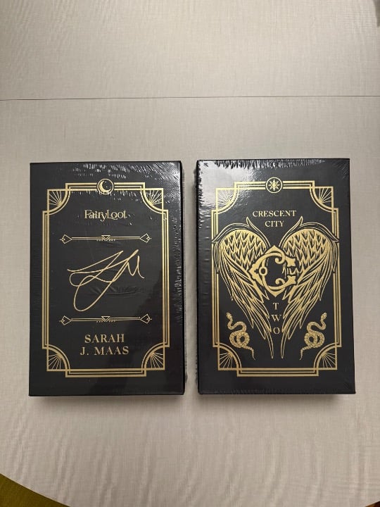 FairyLoot Exclusive Slipcase Edition - Books 1 & 2 Crescent City By Sarah J Maas