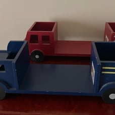 Truck shelves