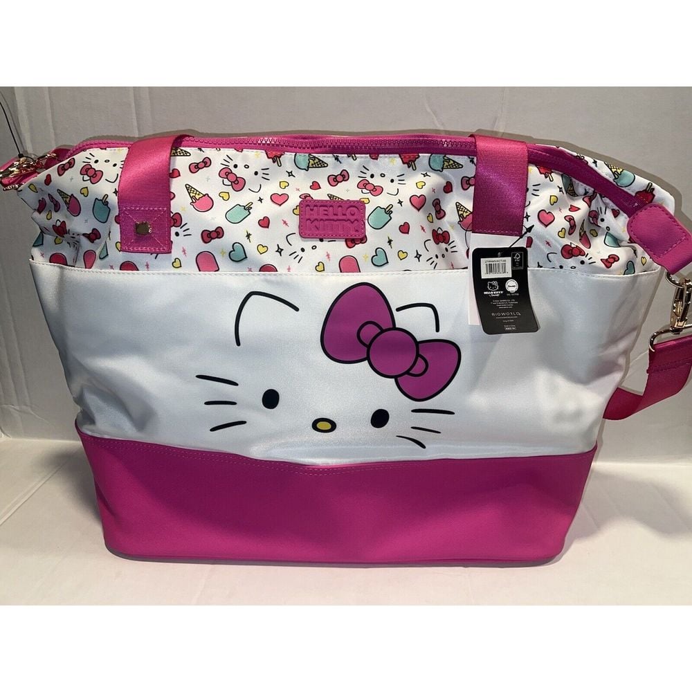Sanrio Hello Kitty Pink Duffel Bag Carry On Overnight Travel Pink Tote NWT
