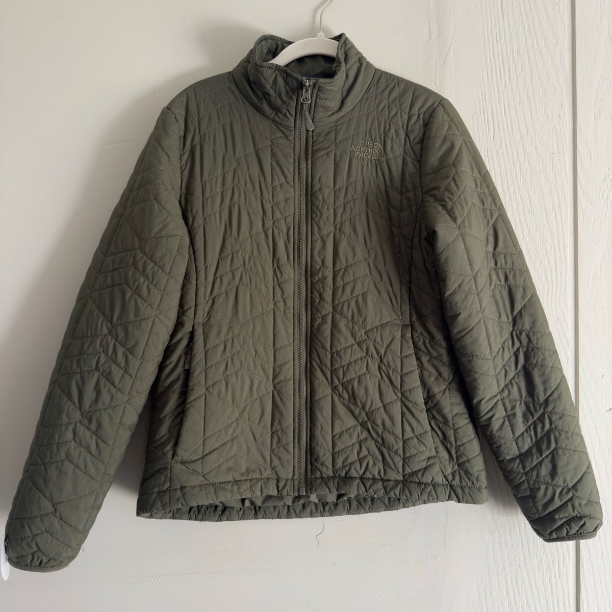 The North Face puffer jacket Women size M