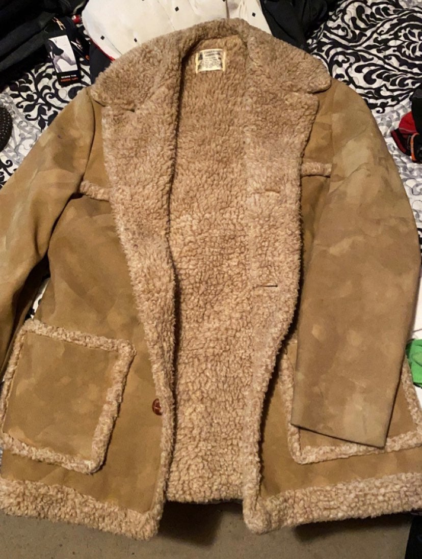 Men's medium for coat