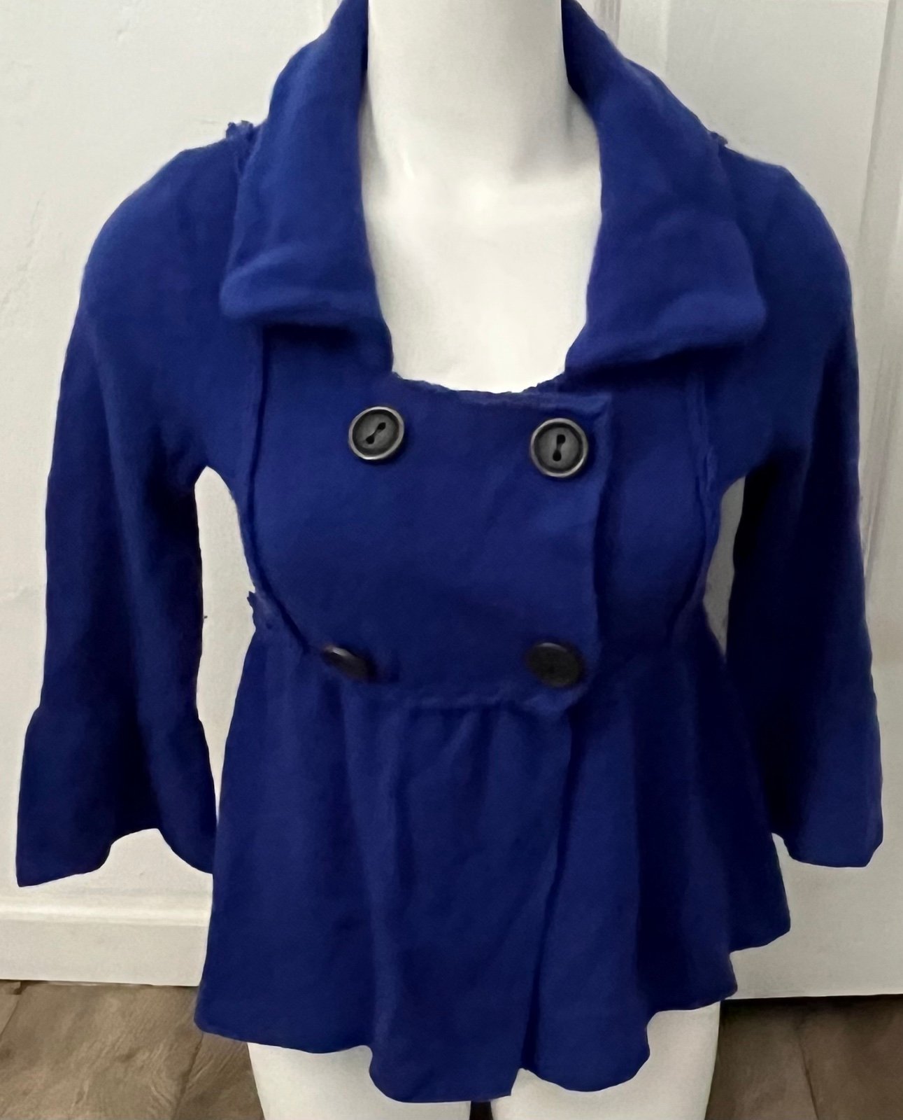 Free People 100% Lambswool Blue Peacoat Sweater size Small