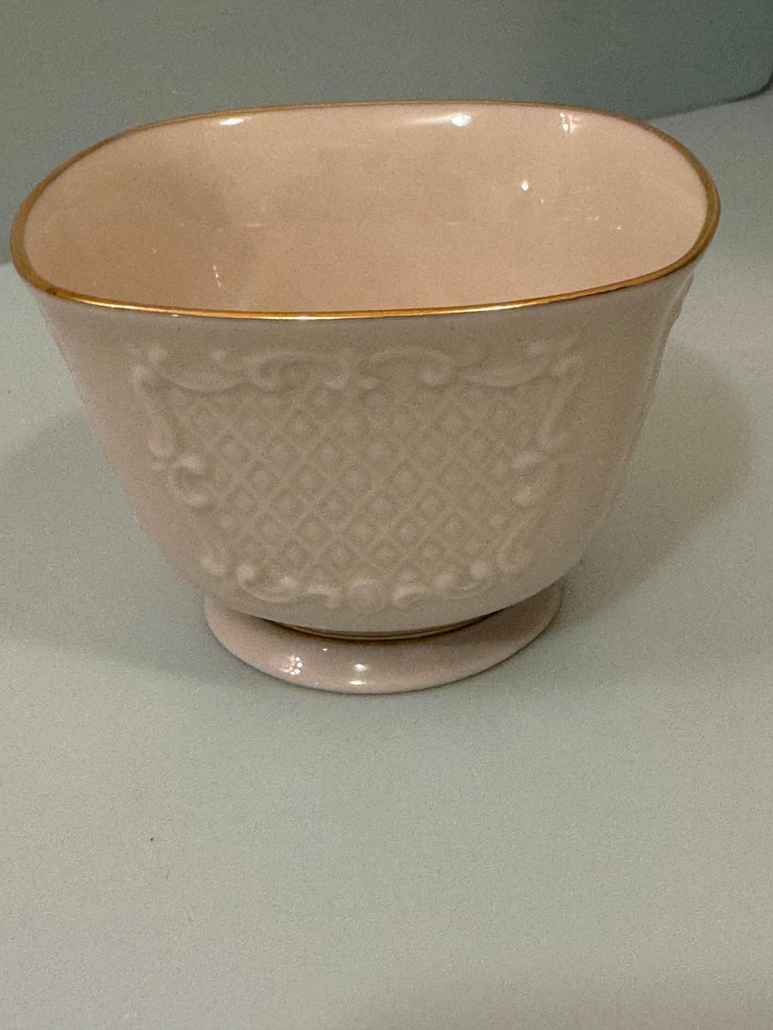 Lenox Hand Decorated Bowl with 24K Gold Trim