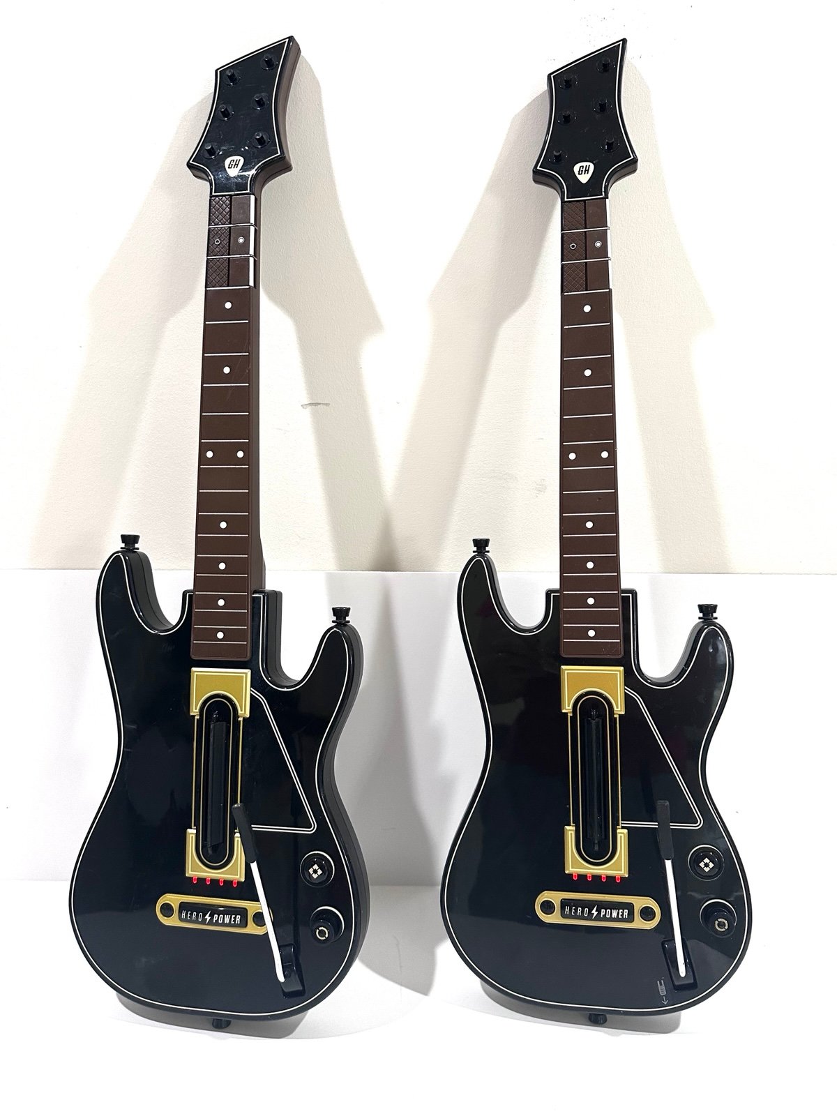 Guitar Hero Live Wireless Controller Set of 2 XBOX 360 PS3 No Straps No Dongles
