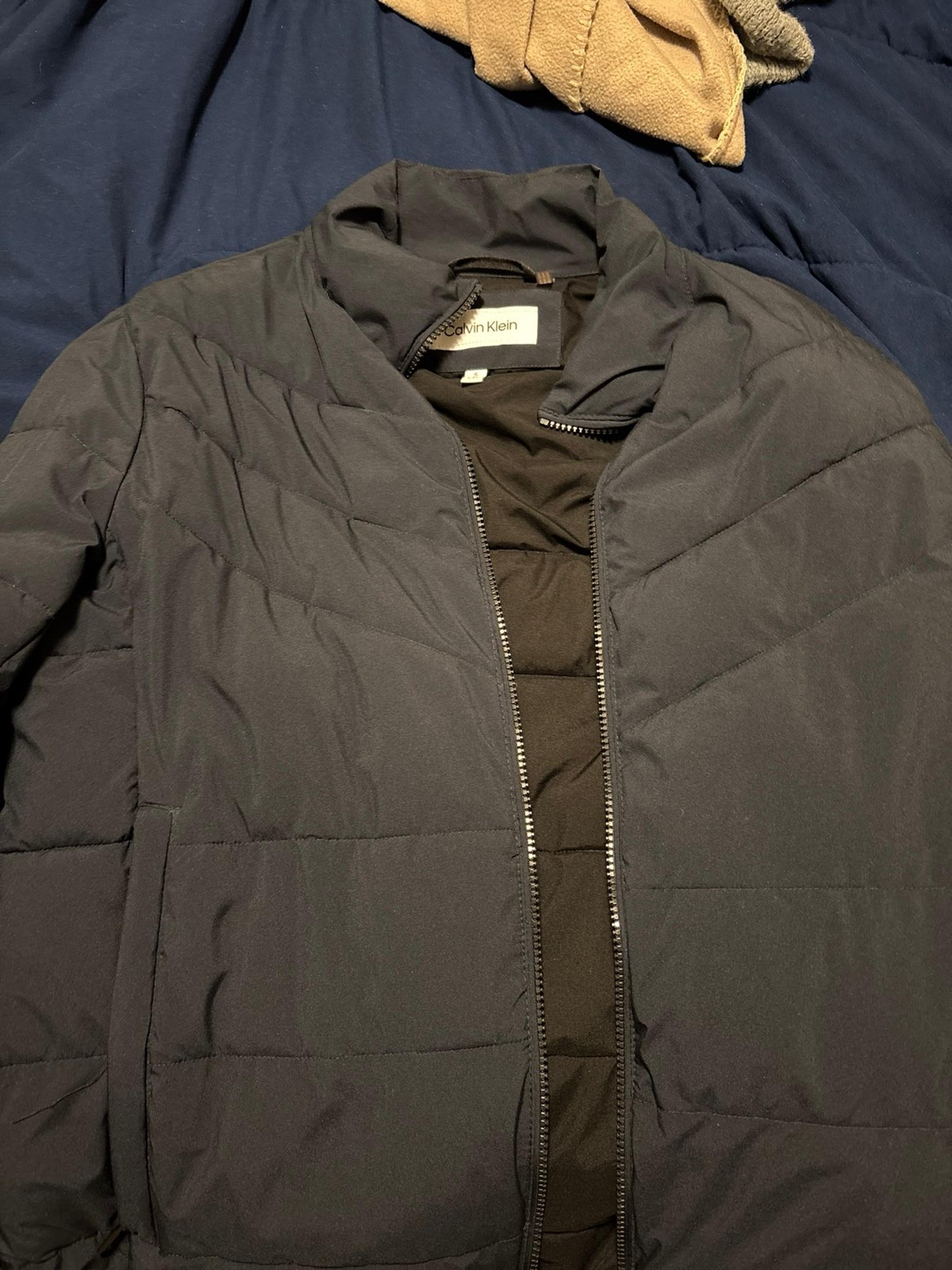 Calvin Klein Men’s Puffer Jacket