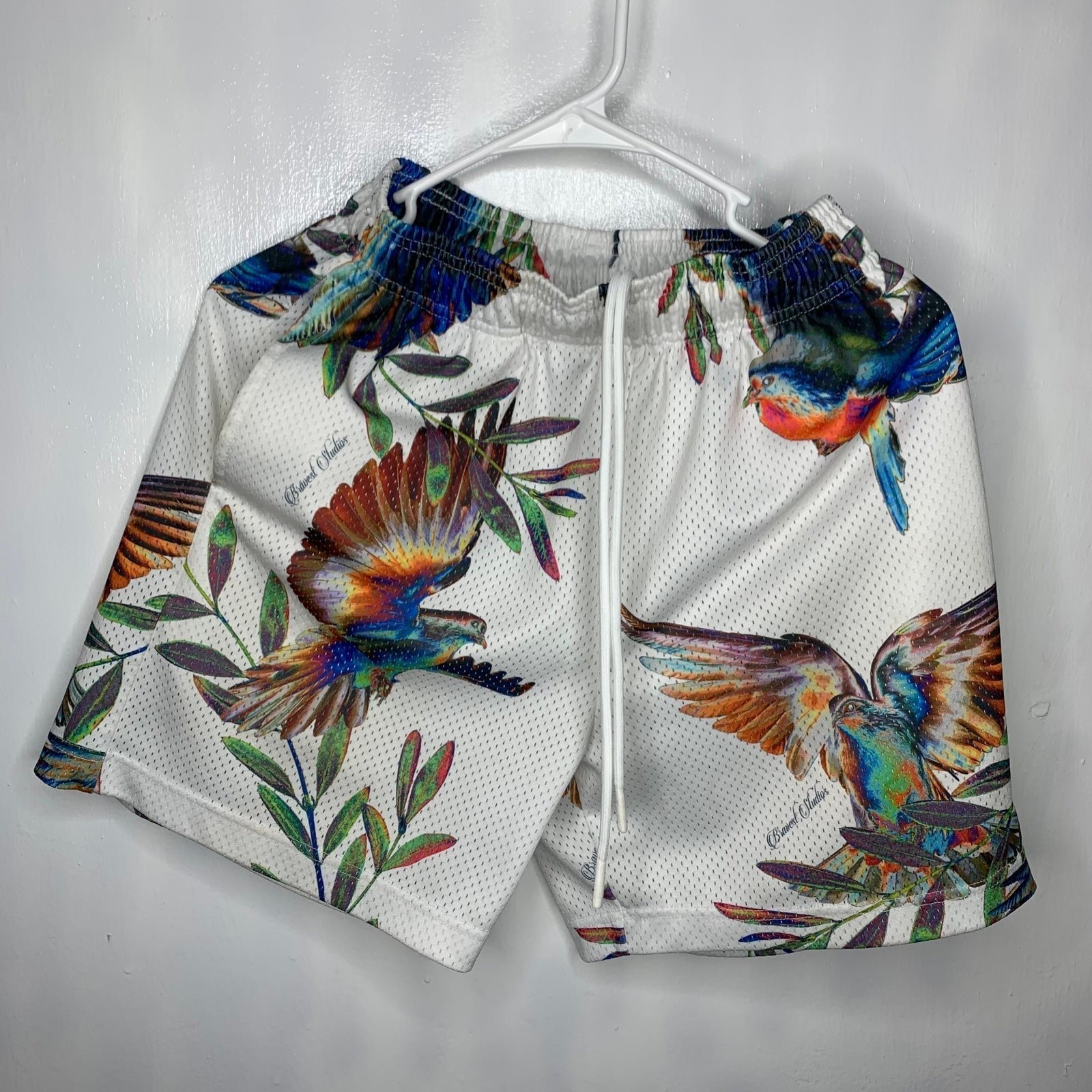 Bravest studio Men’s size small Birds of paradise white shorts designer print og