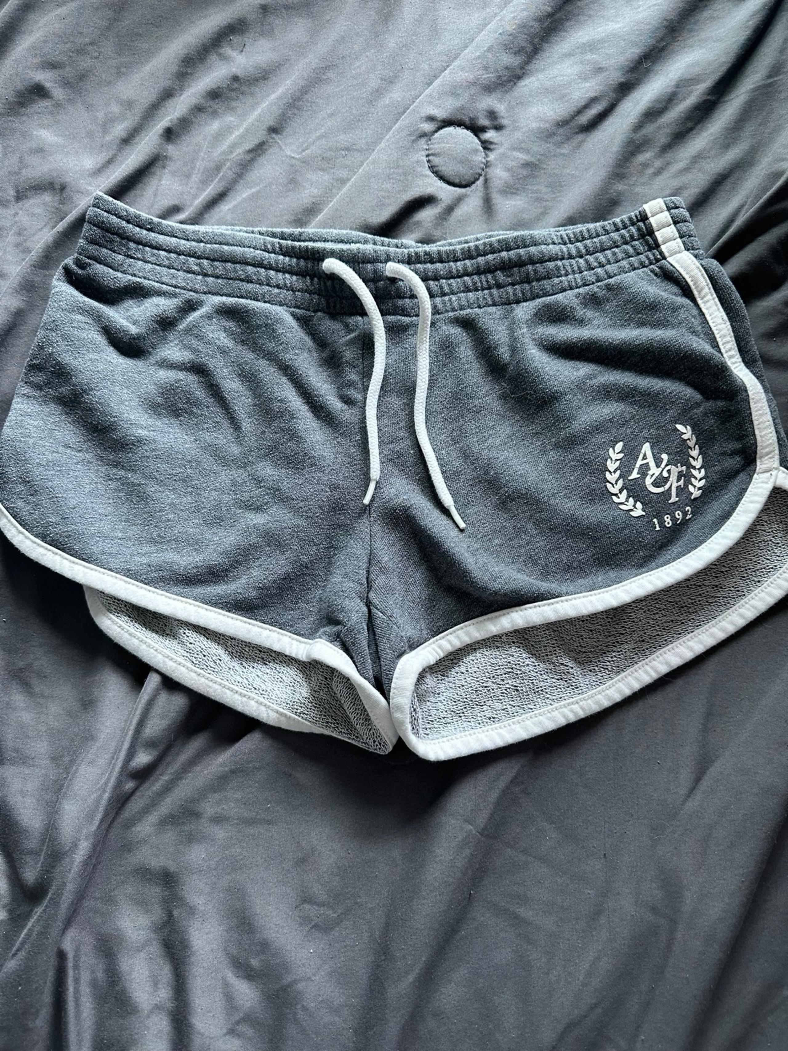 Abercrombie shorts