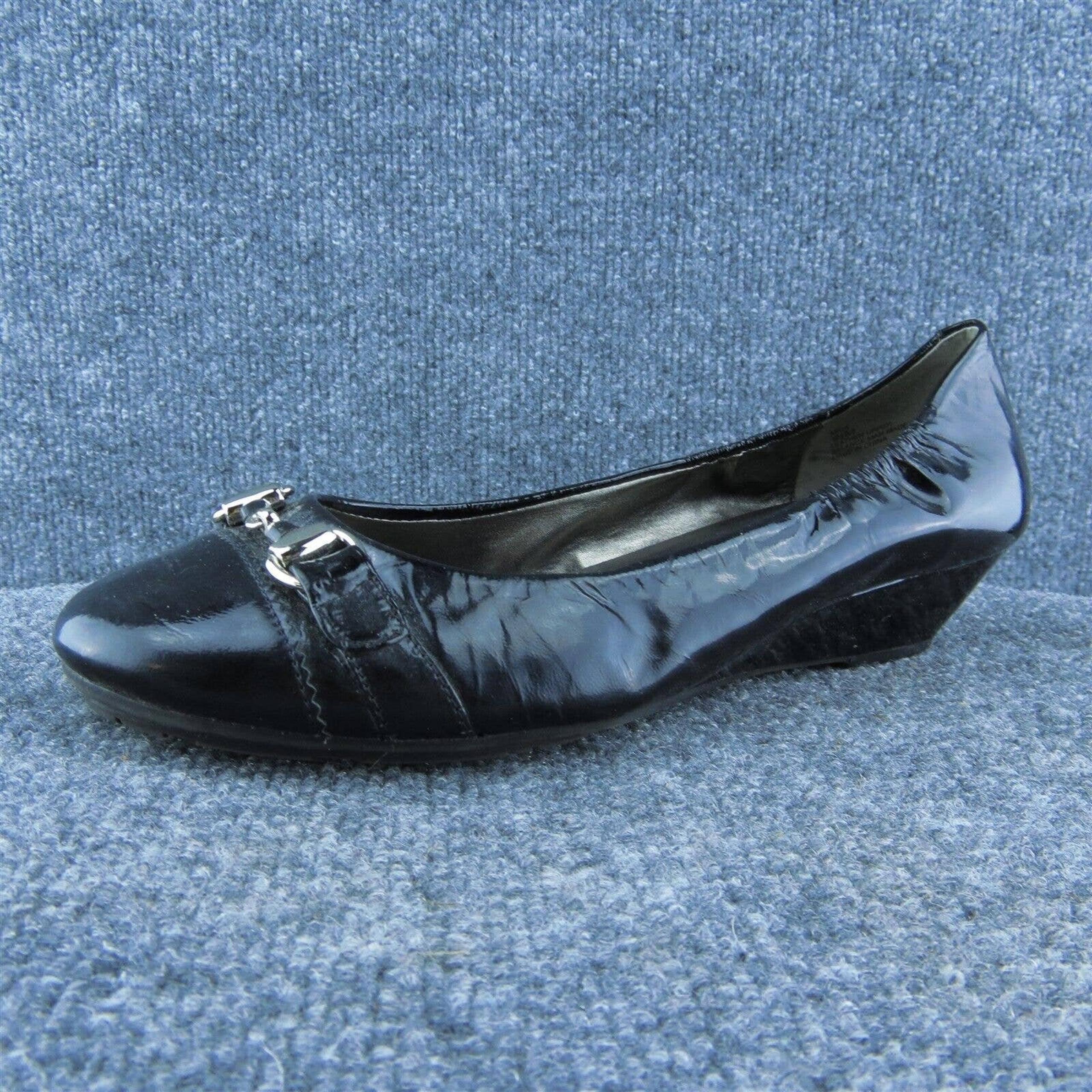 Me Too Mica Women Pump Heel Shoes Black Patent Leather Size 9.5 Medium