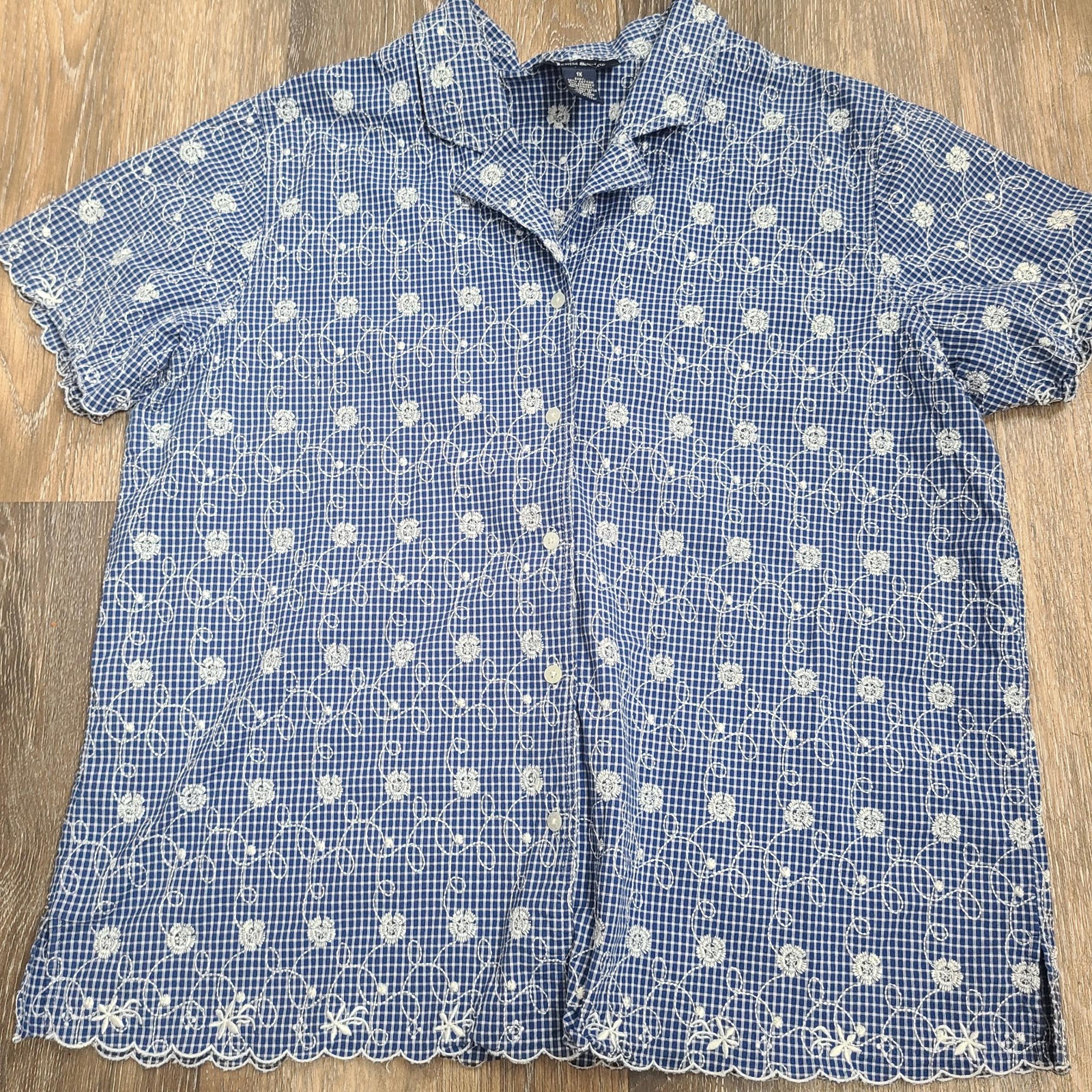Denim & Co. Flower Embroidered Button Down Shirt Women's Size 1x