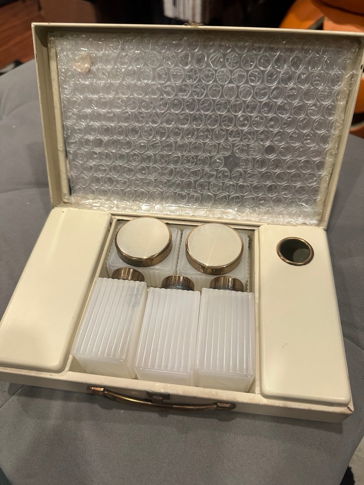 Women’s Vintage Sirram Travel Kit