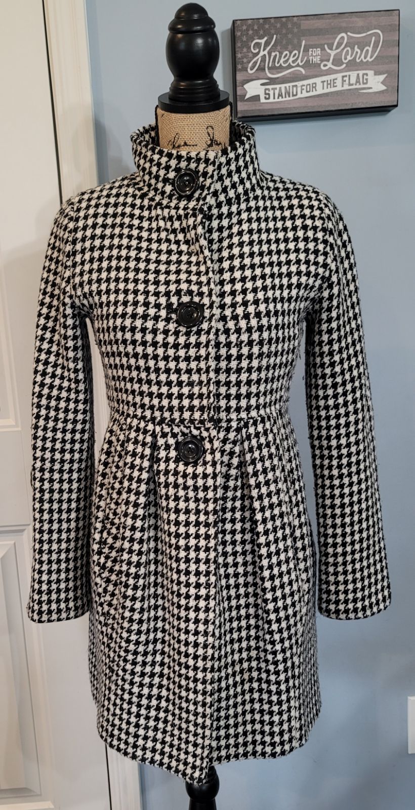 Bitten Sarah Jessica Parker women's Peacoat size XS