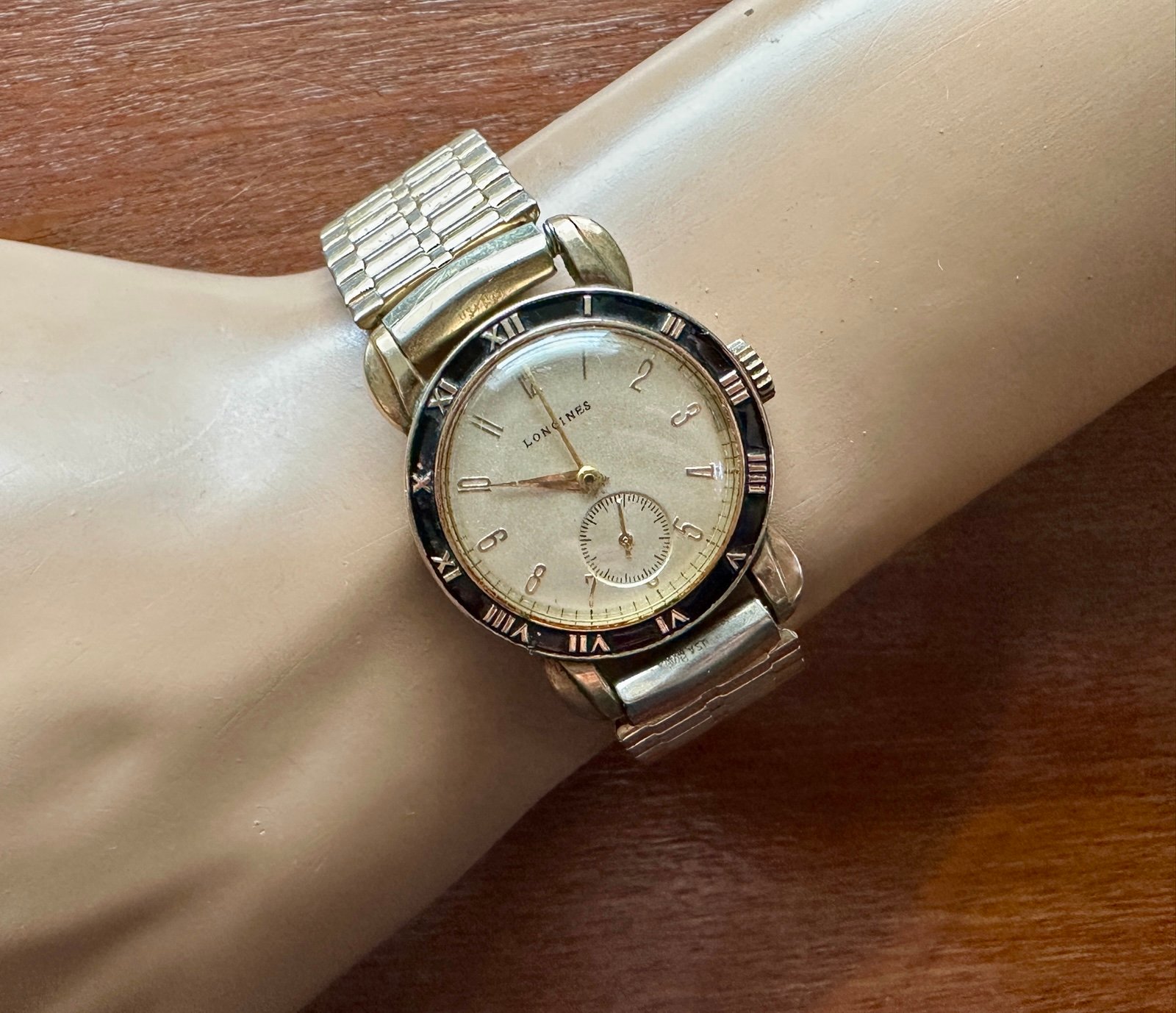 Vintage 1944 Longines 17j Manual Wind Watch Wristwatch Roman Numeral Face 10k RG