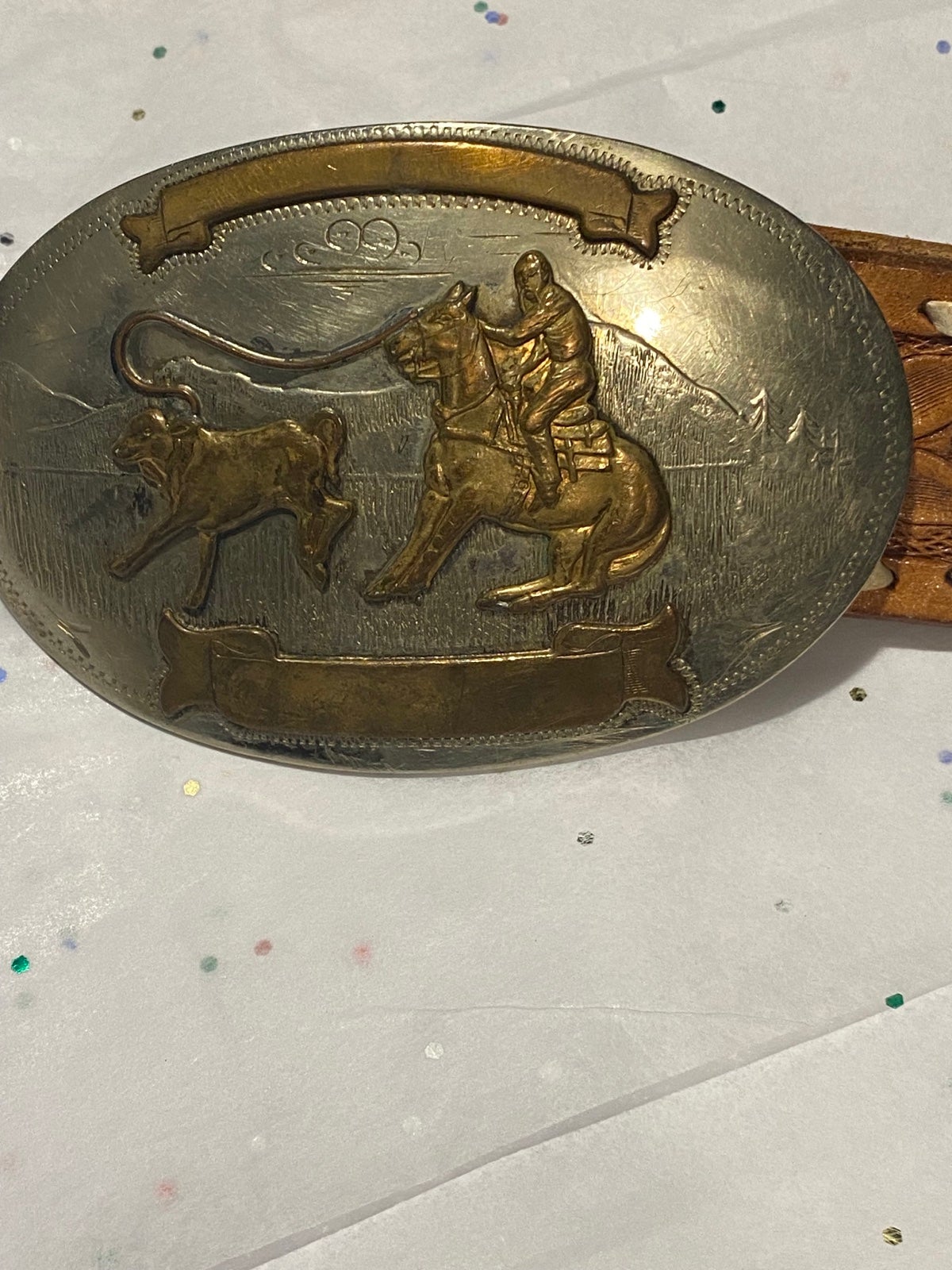 VINTAGE COWBOY BELT BUCKLE