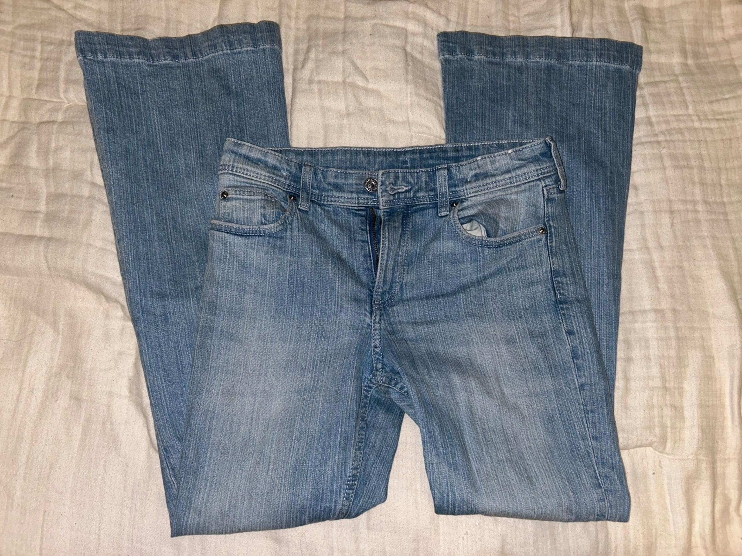 H&M Lowrise flared jeans