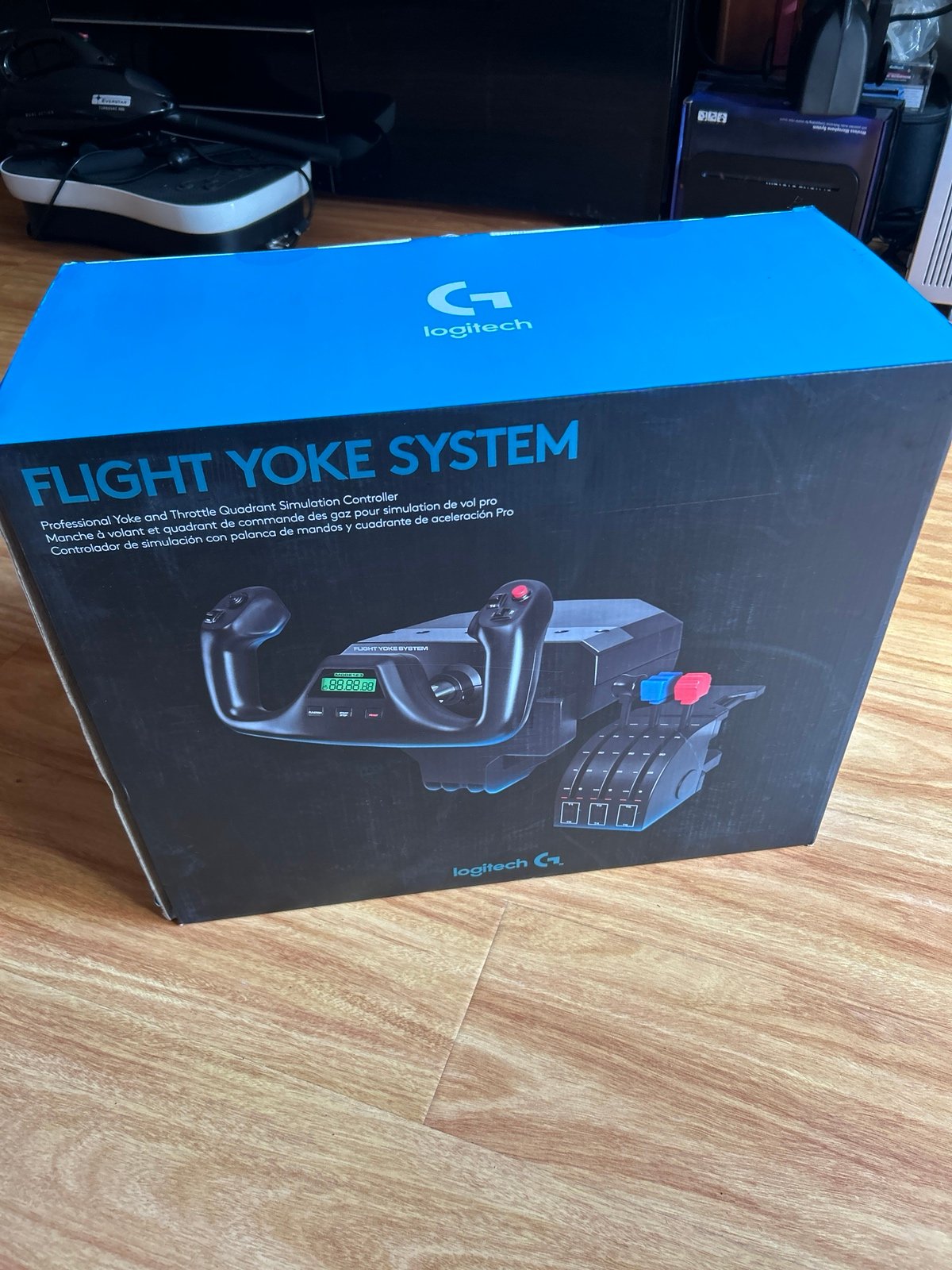 In hand - New Logitech G PRO Flight Yoke System Simulator Throttle
