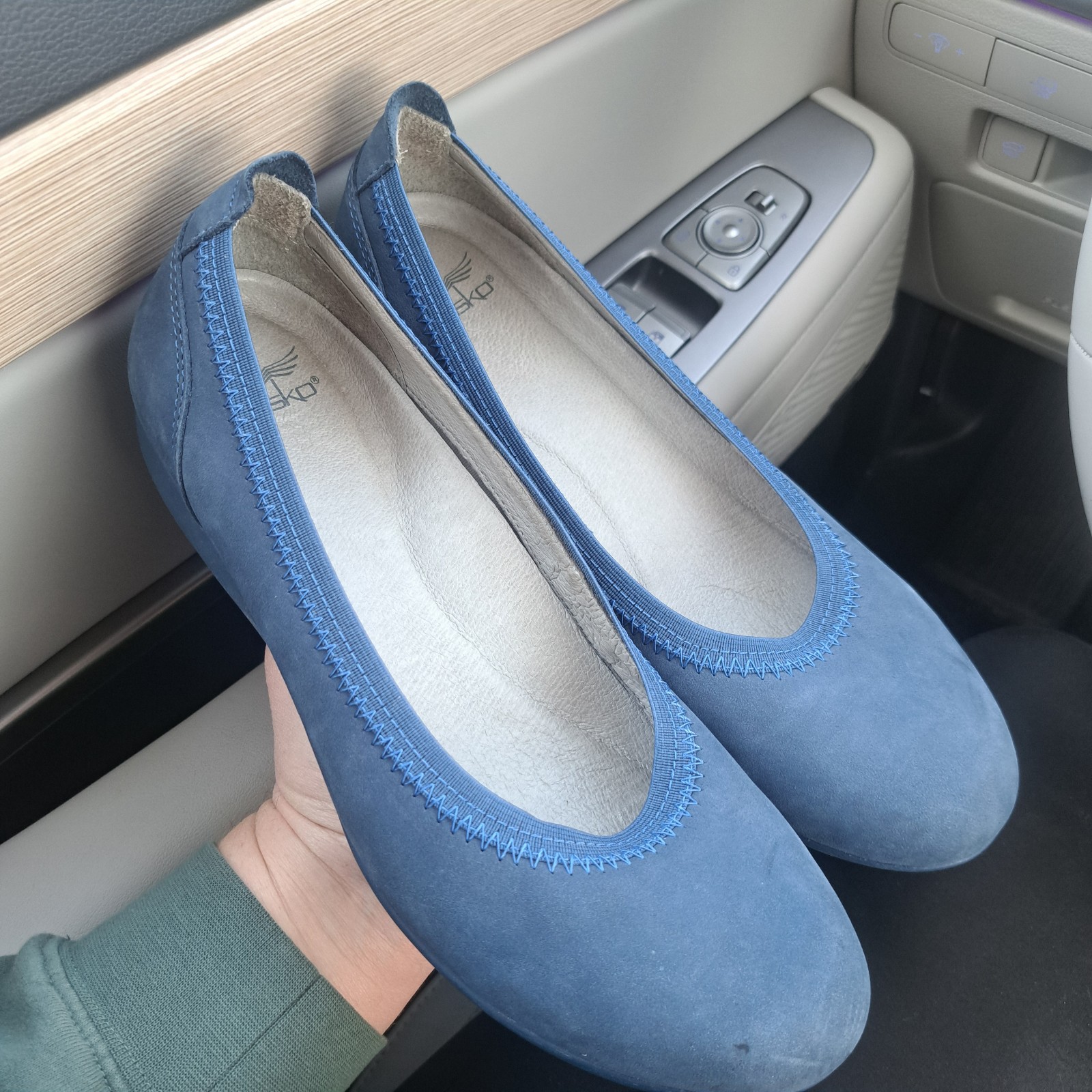 Dansko blue flats size 8