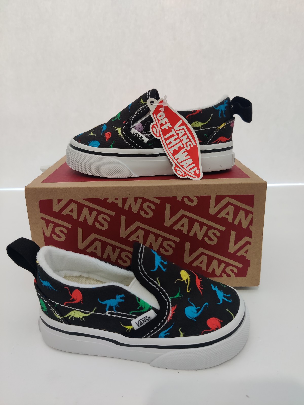 Vans Slip-on V Sneakers VN0A34886GL Size 4.0 NIB