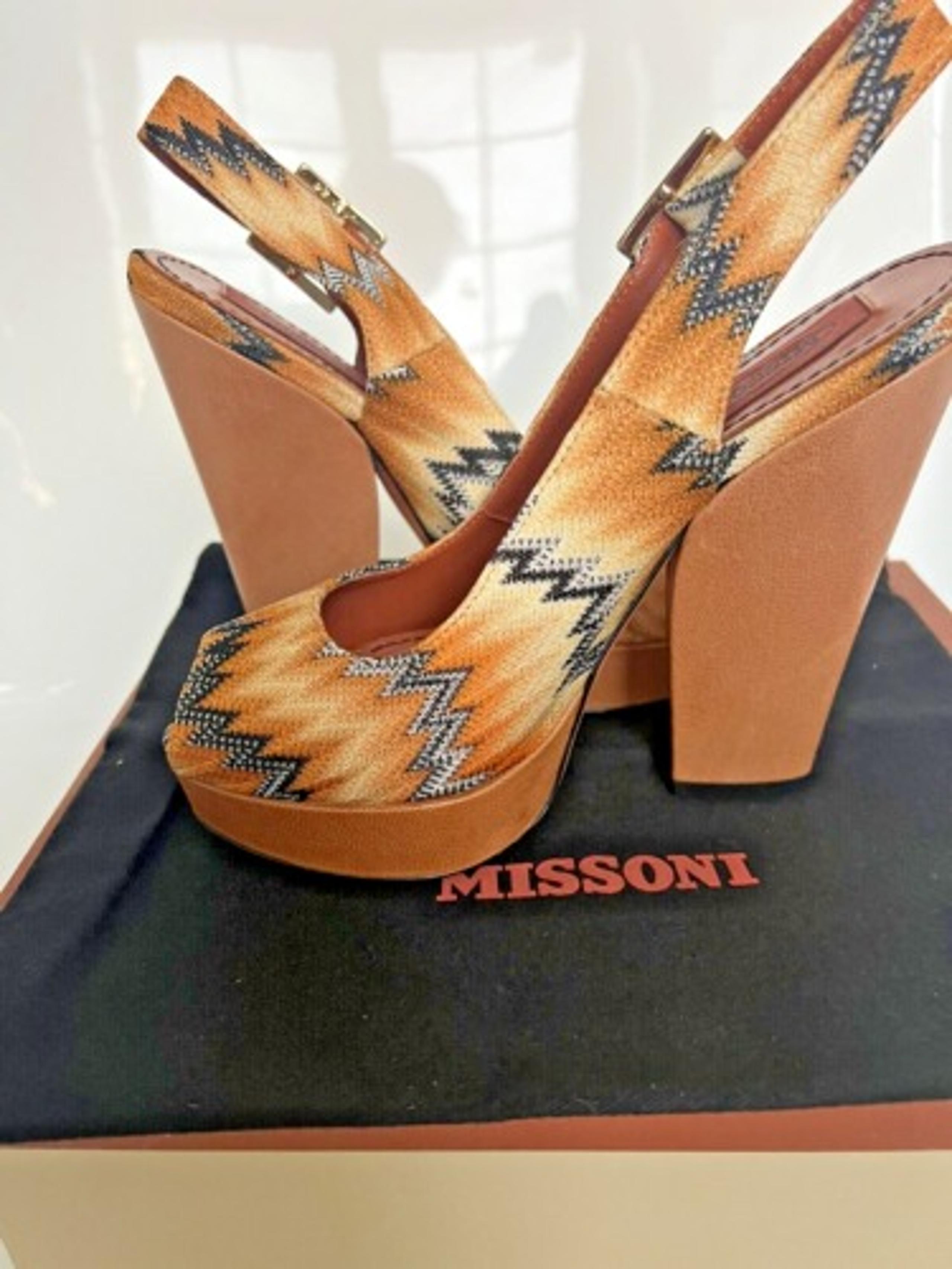 MISSONI 37.5 7.5 Brown Textile ZigZag Platform Slingback Sandals Pumps Chunky