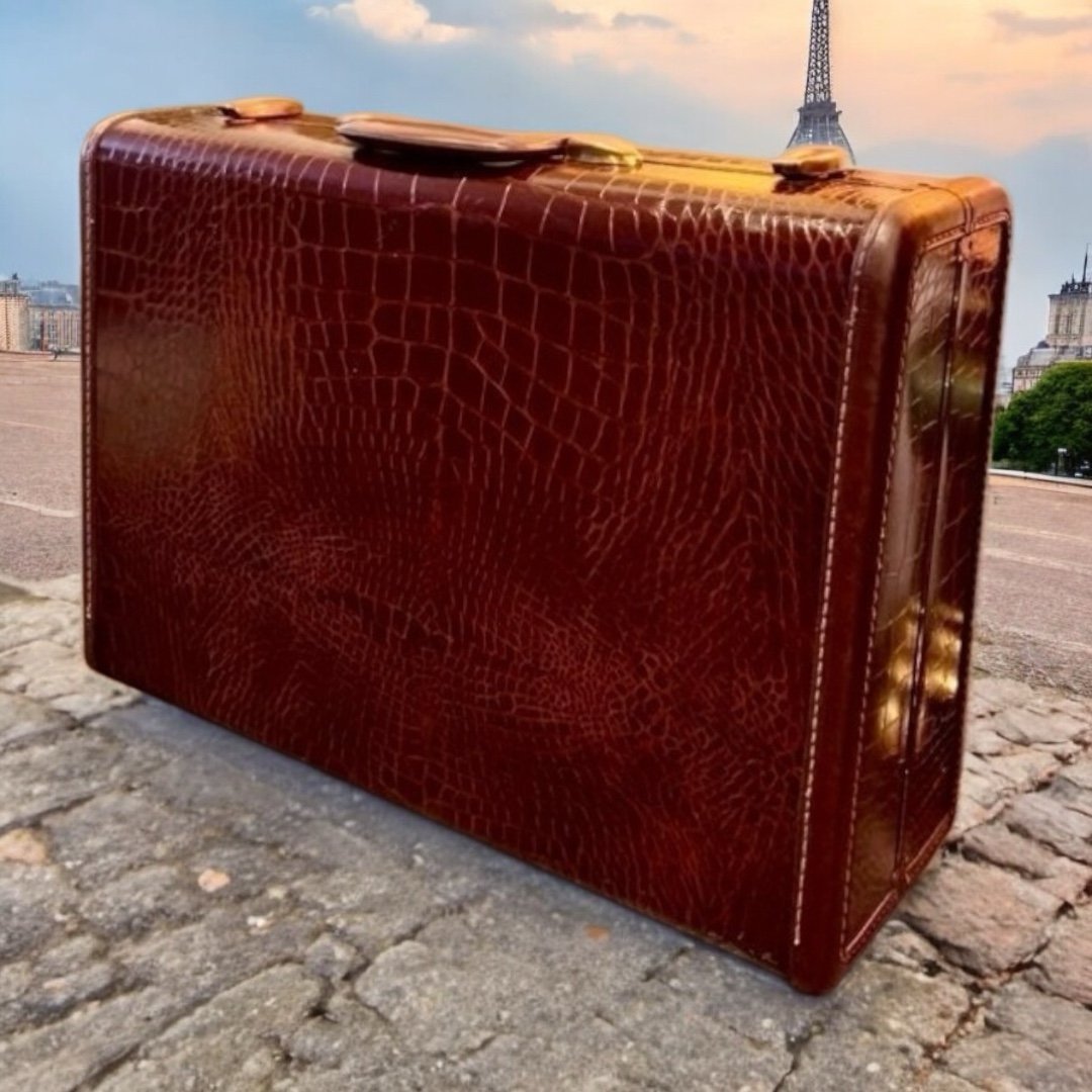 Vintage 1950’s “SAMSONITE” Suitcase