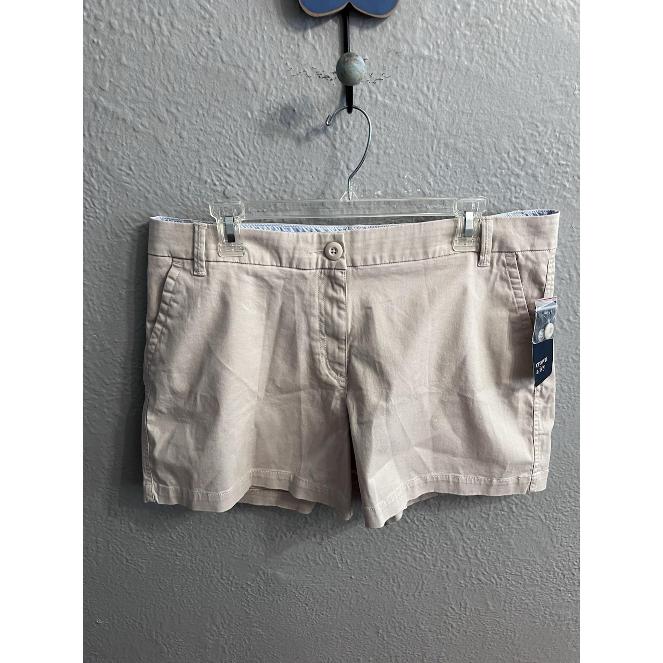 Crown & Ivy Shorts Women's Size 14 Khaki Caroline Chino Pockets
