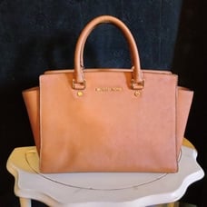 Michael Kors purse