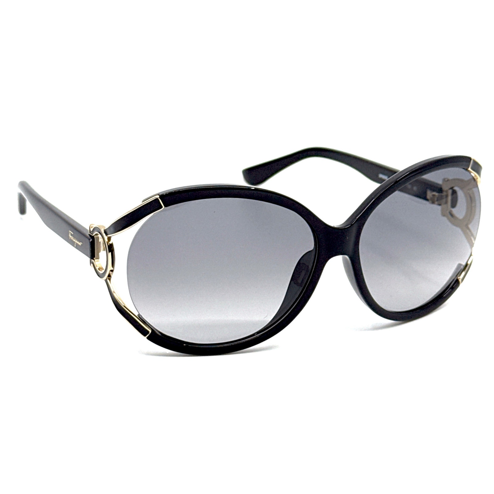 New, SALVATORE FERRAGAMO Sunglasses SF600S 001 Authentic