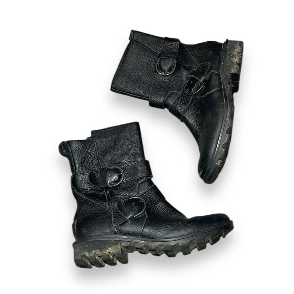 Women's Sorel Black Phoenix Moto Boots Size 7.5 Black Waterproof leather buckle