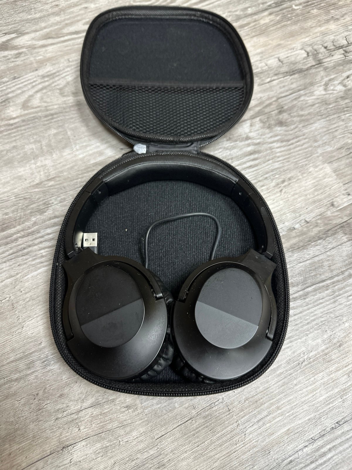 Sony Headphones (Bass boost)