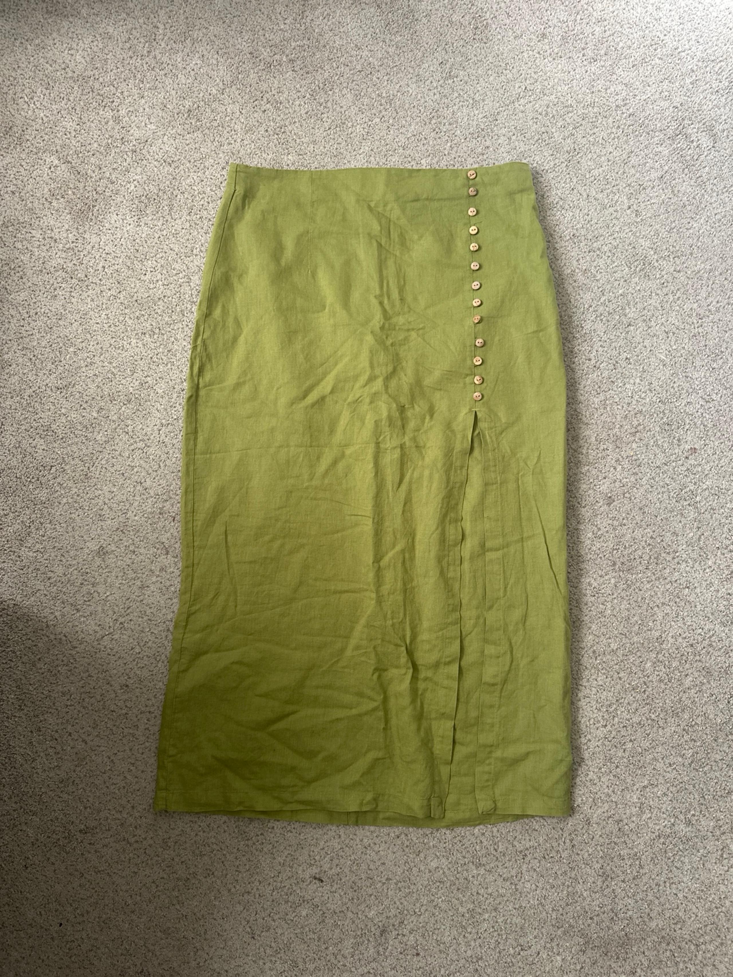 skirt