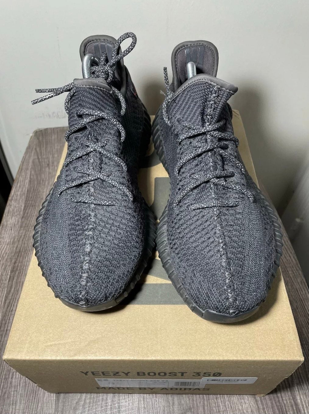 adidas yeezy boost 350 v2 black non reflective Size 9.5