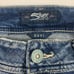 Silver Jeans Suki Capri Sz 31 Built free Distressed pockets Stretch Medium wash