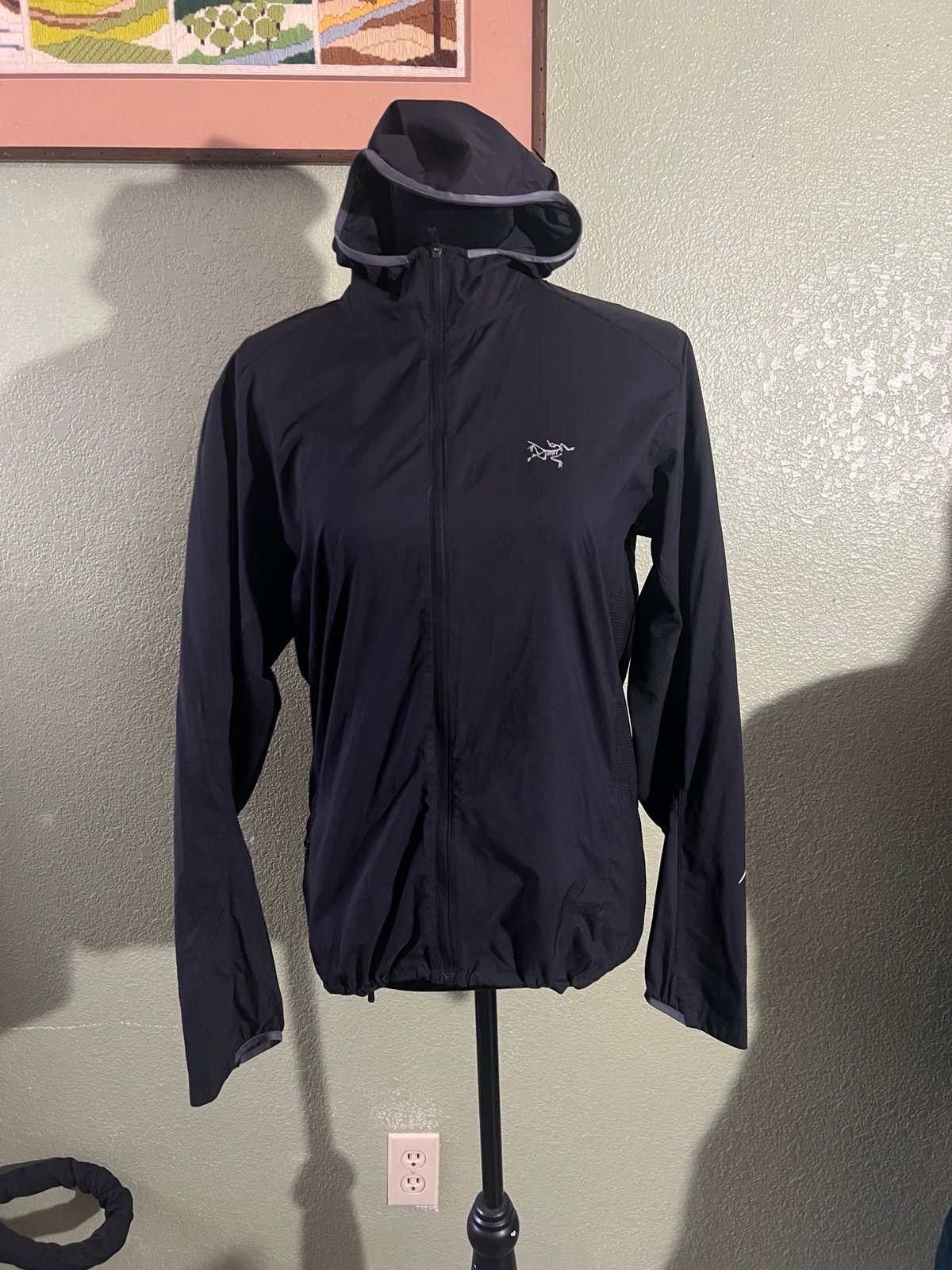 Women’s Arc’teryx jacket Small Like New