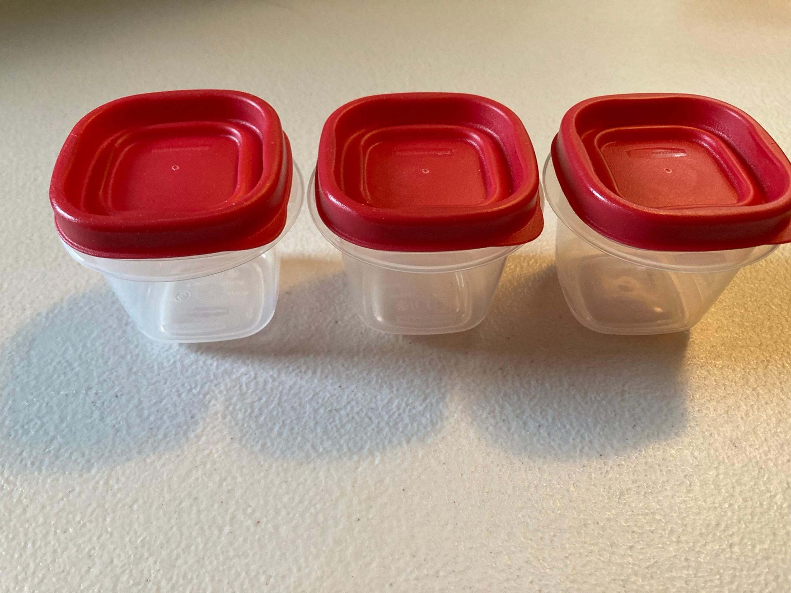 Lot 3 Small Rubbermaid Storage Containers Clear Plastic with Red Lids 2.5” Tall