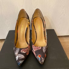 Shoe Republic LA heels