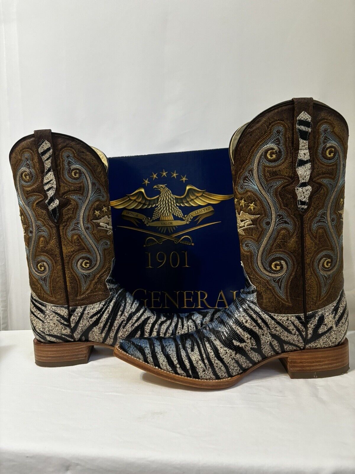 El General Cowboy Boots Men’s Sz 8.5 Tiger Lizard SkinStripe Exotic Leather
