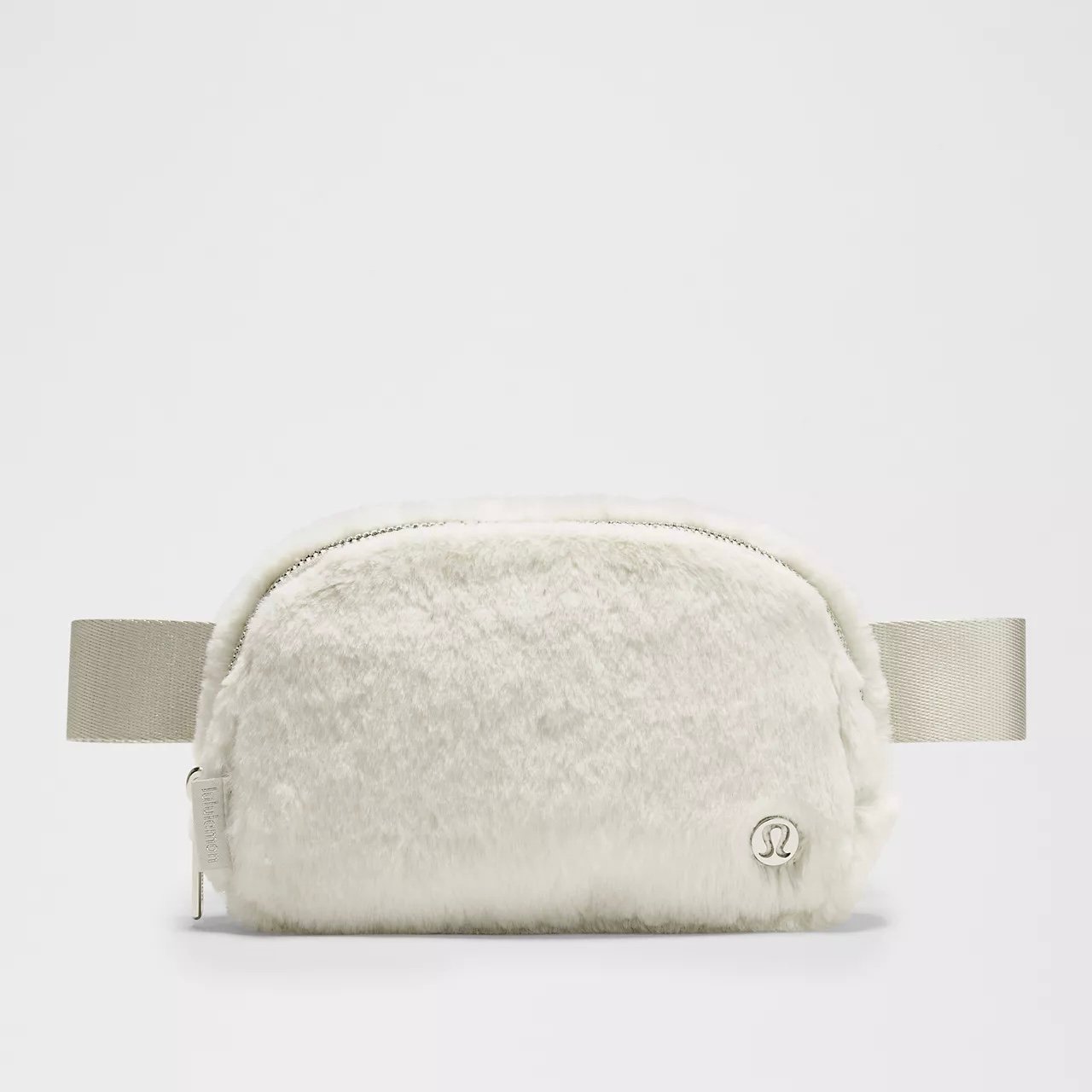 Lululemon Everywhere Belt Bag *Plush Fleece Bone/Silver (001809)