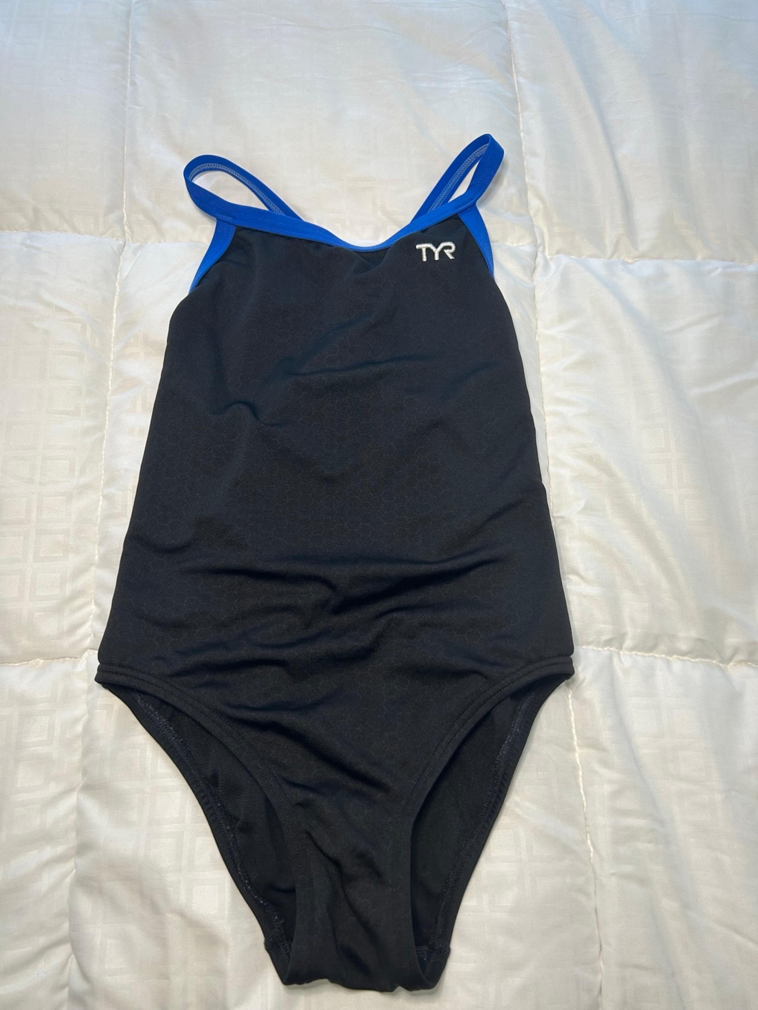 Women’s TYR One Piece Swimsuit Size 26