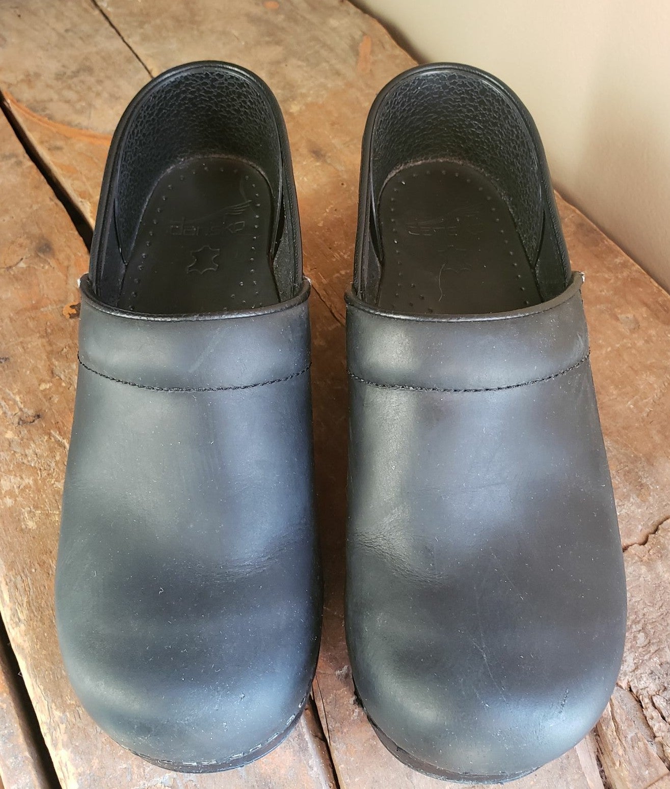 Dansko Black Professional Size 39