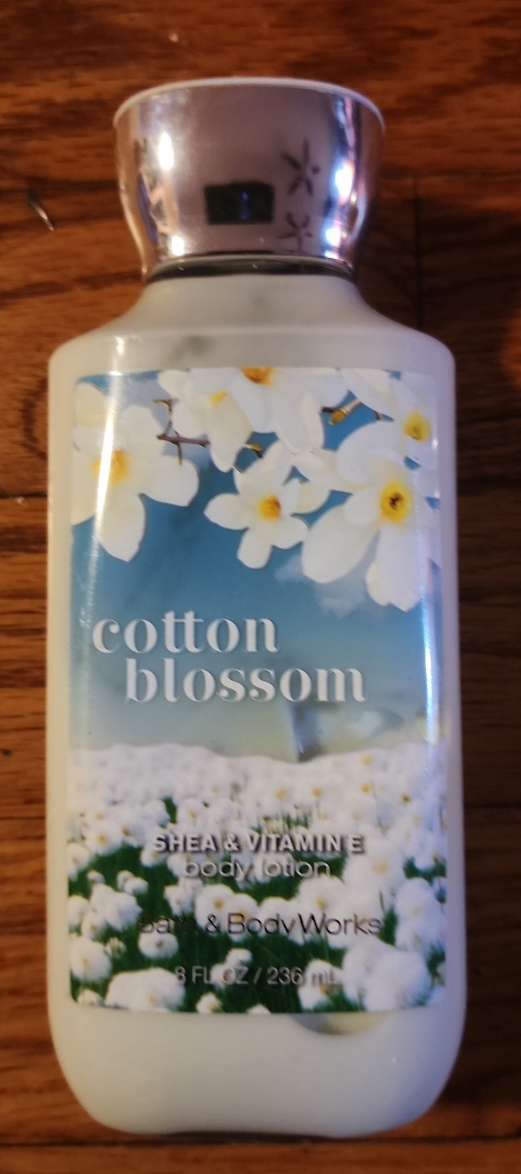 Bath & Body Works Cotton Blossom 8.0 oz Body Lotion