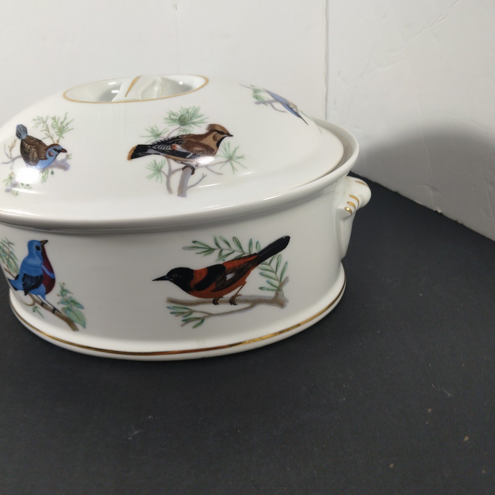 2 qt casserole dish with lid by Louis Lourioux