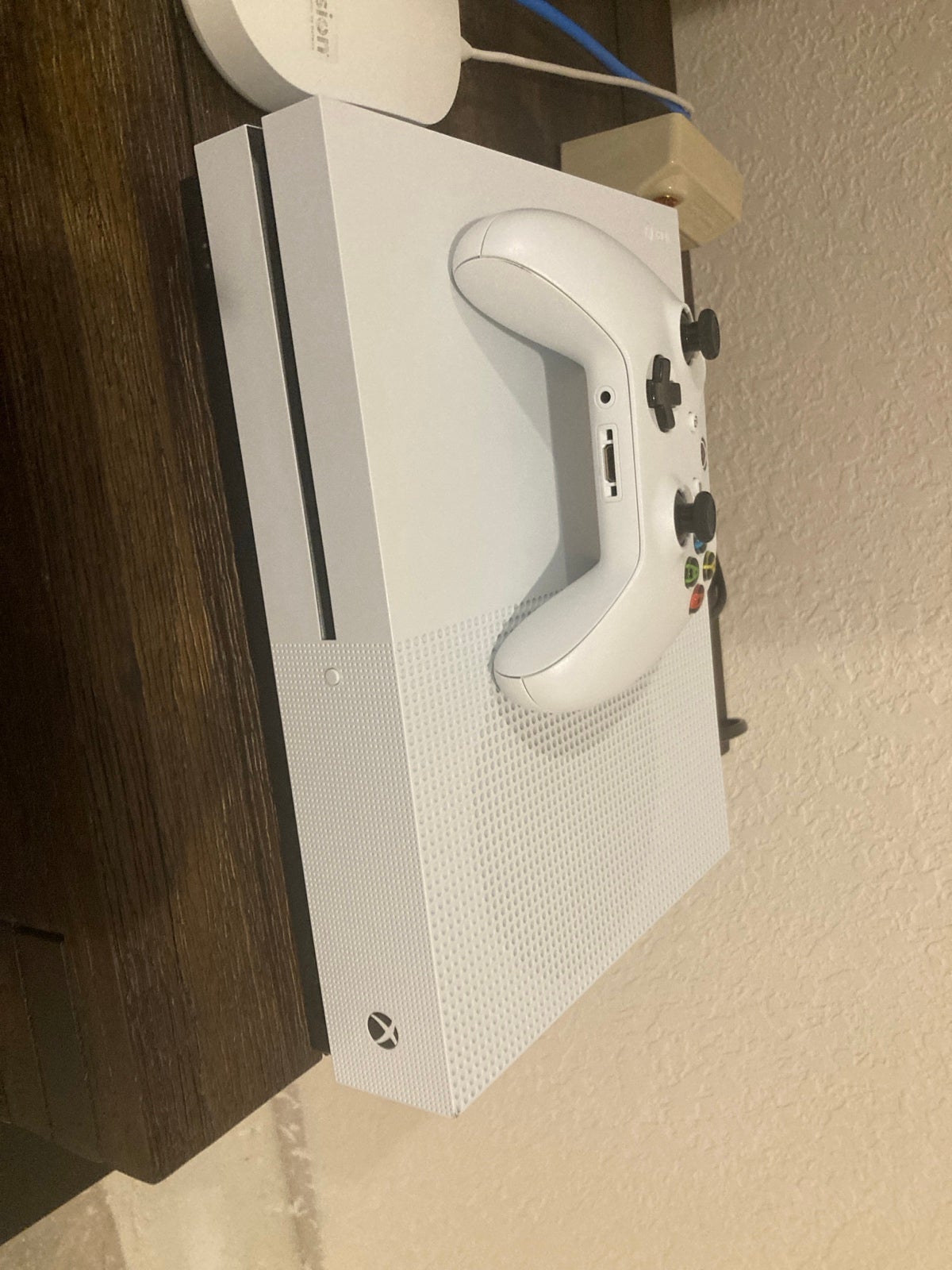 Xbox one s 1tb