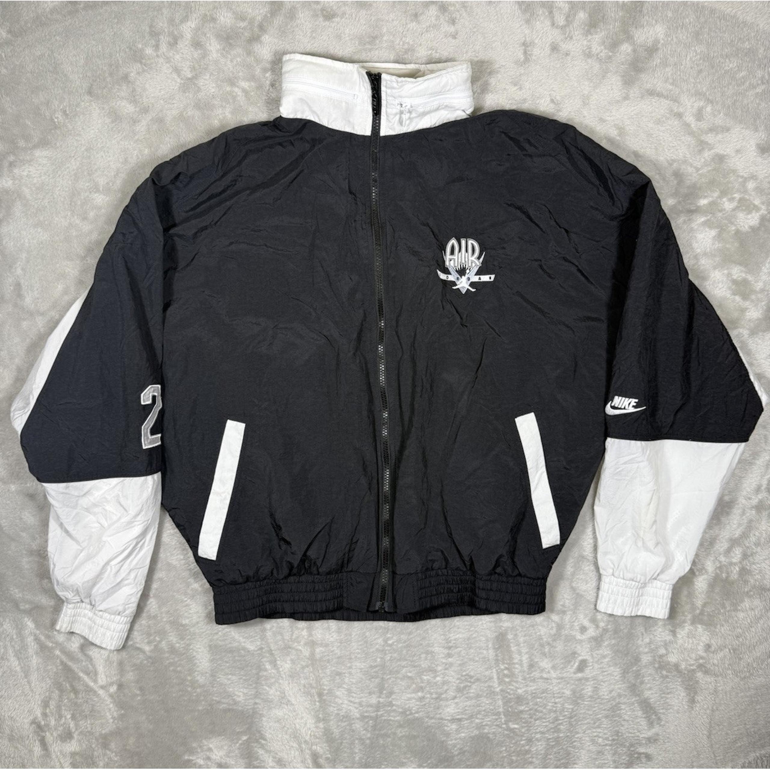 Nike Air Jordan Retro Windbreaker Hooded Jacket Black White BV5450-011 Men L