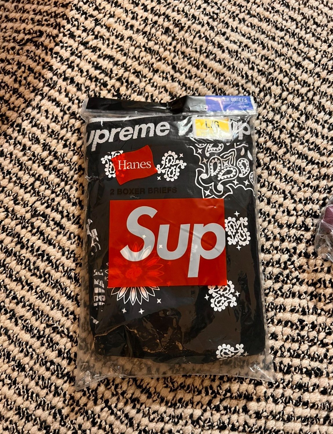 Supreme Black Bandana Boxers Size Large New pack of 2 NEW Priority Shipping