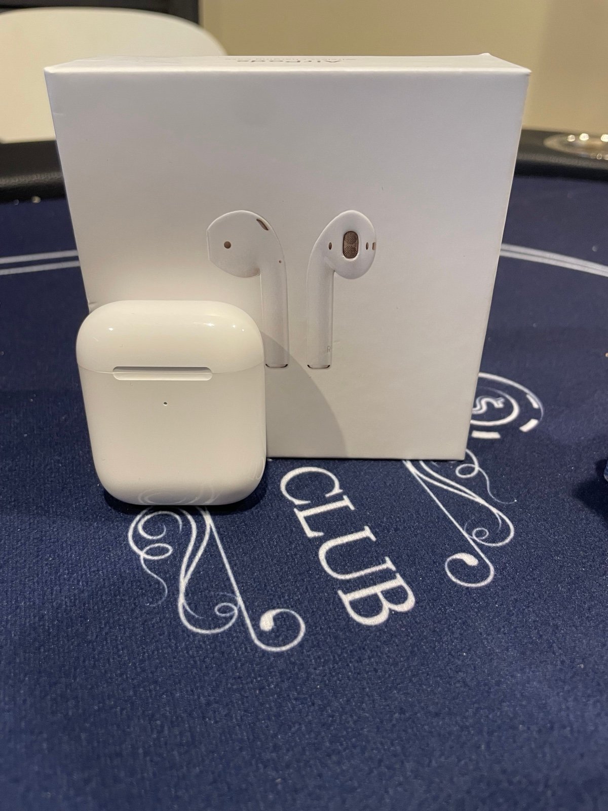 AirPods