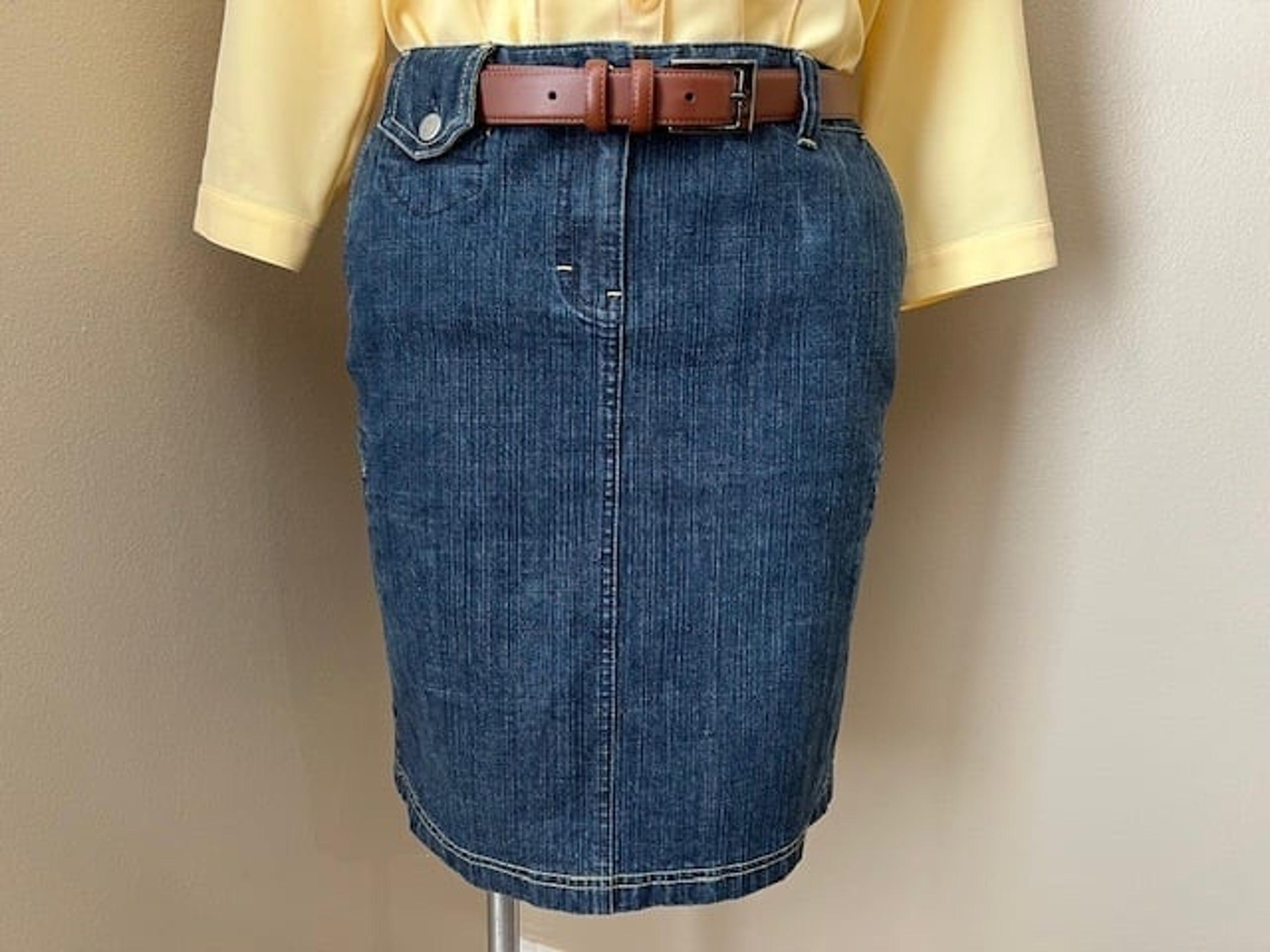 Ann Taylor Loft Blue Denim Skirt, Size 10