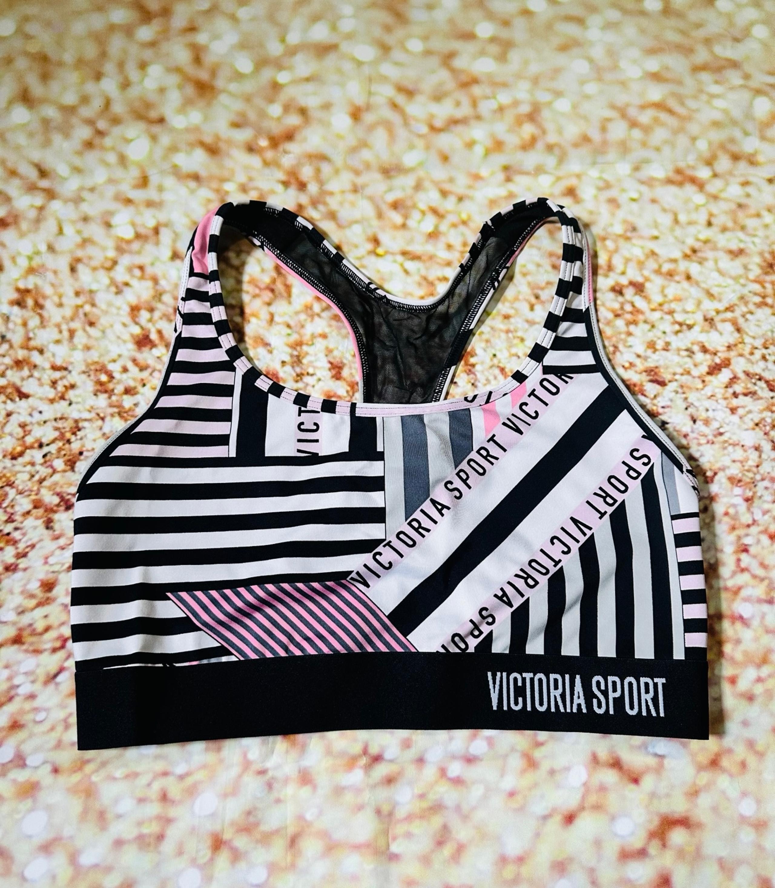 Victoria’s Secret racer back sports bra