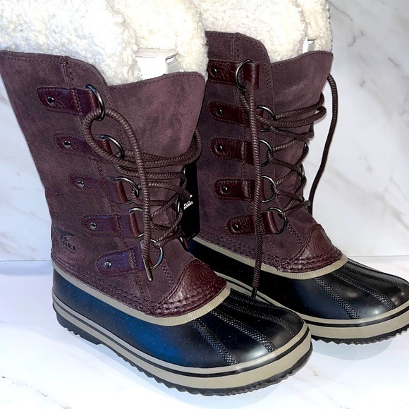NEW Sorel Joan of artic waterproof new cinder sz 7