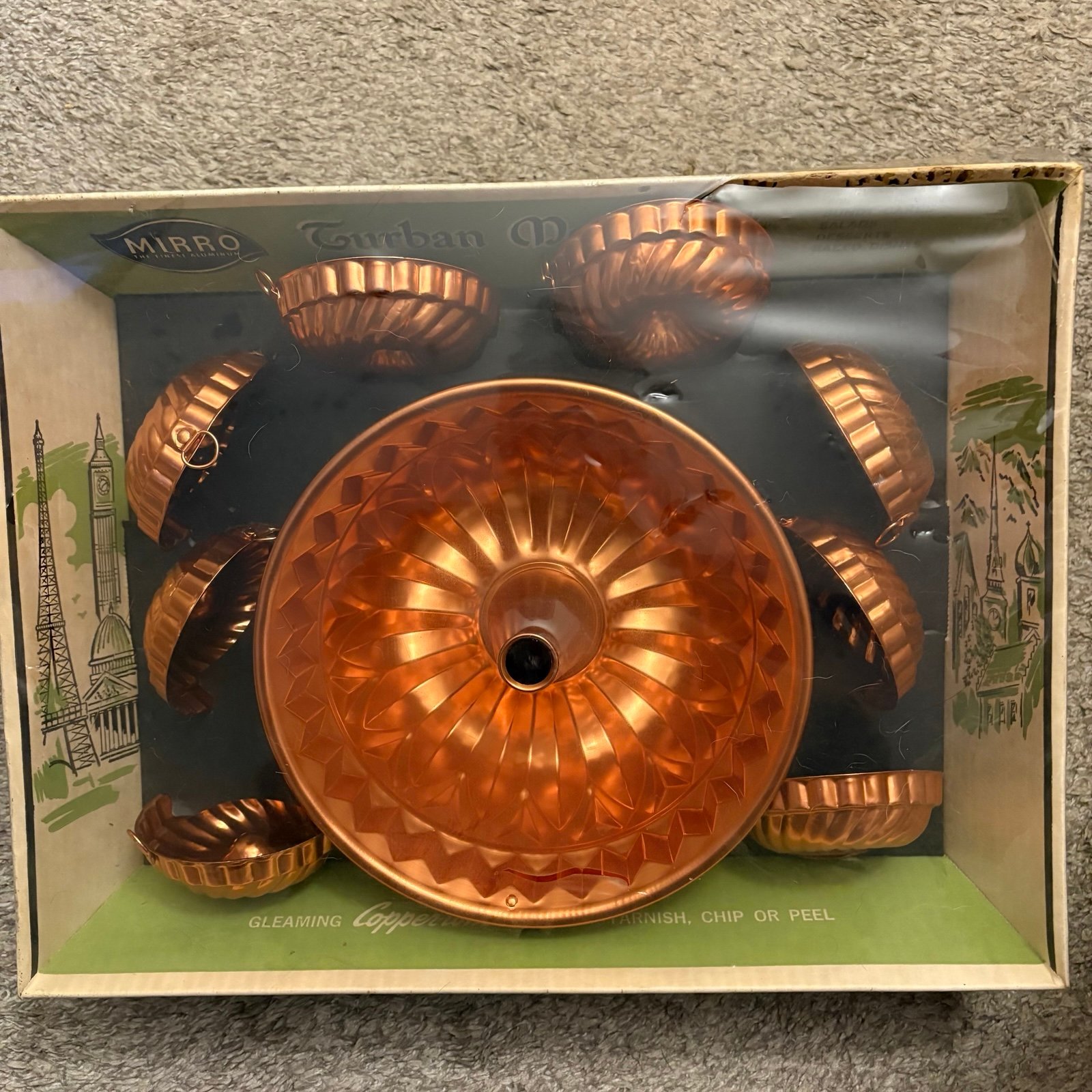Vintage Mirro 9-Piece Copper Tone Turban Mold Set with Box. USA