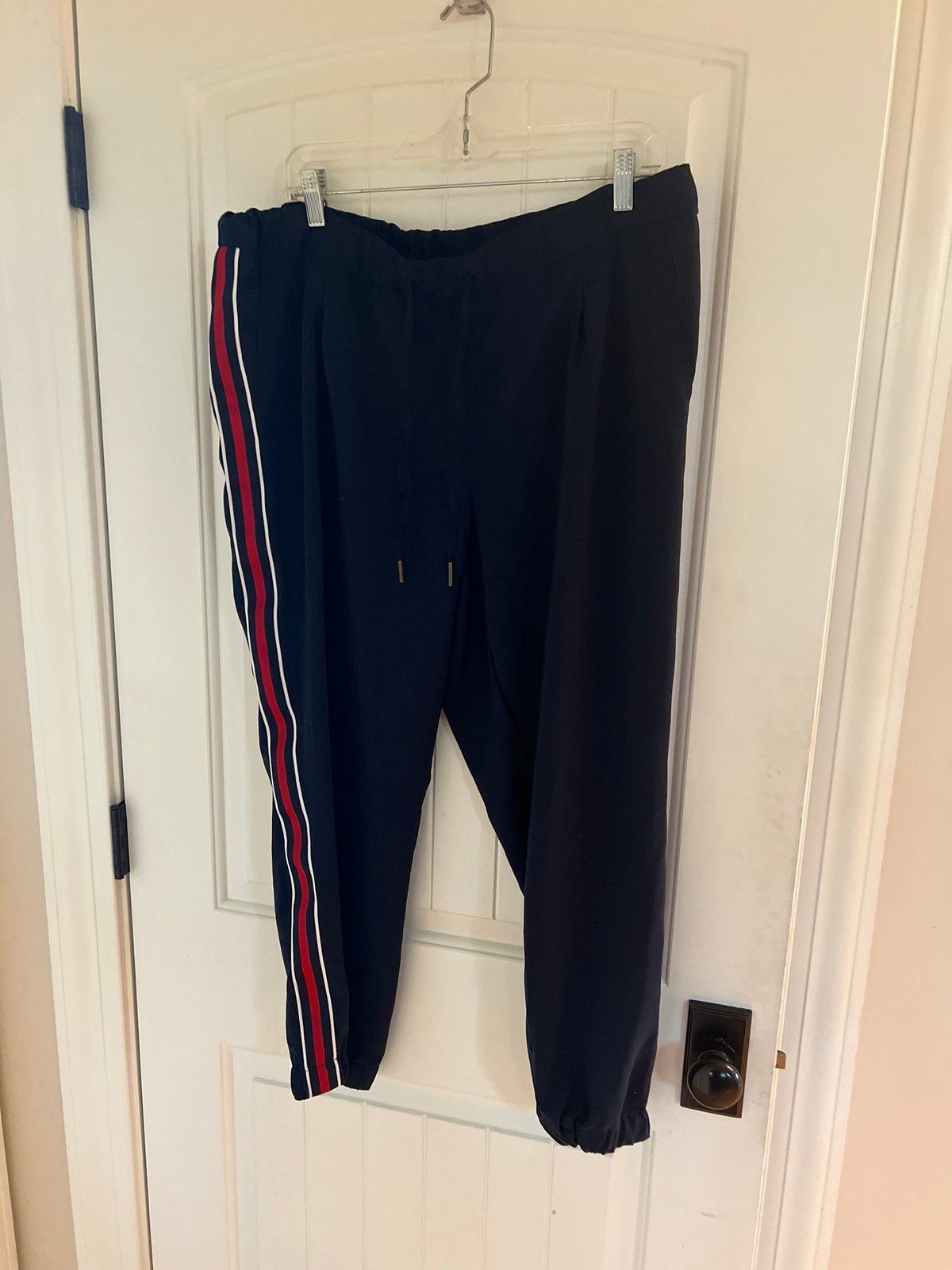 Women's Size L Tommy Hilfiger Global Striped Jogger